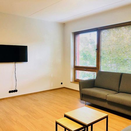 Self-Check-In Spacious 1 Bedroom Apartment With Free Parking Tallin Zewnętrze zdjęcie
