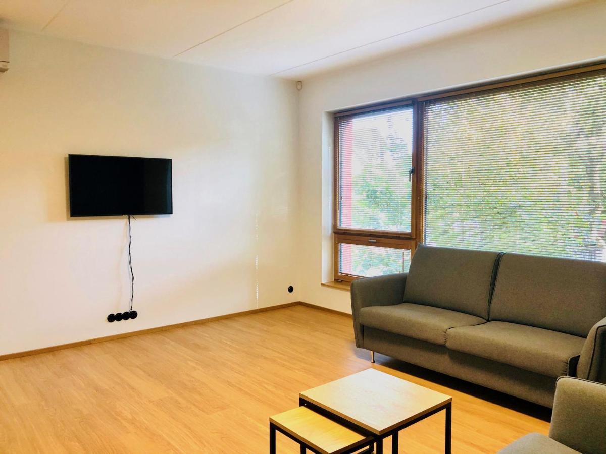 Self-Check-In Spacious 1 Bedroom Apartment With Free Parking Tallin Zewnętrze zdjęcie